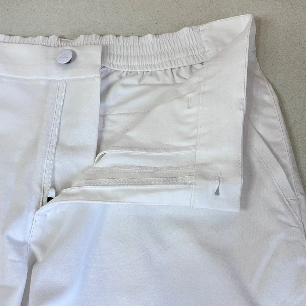 Adidas Go To golf shorts New Mens 30 White Elastic back Pockets Preppy Active